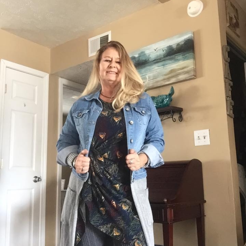 Meet your Posher, Diane